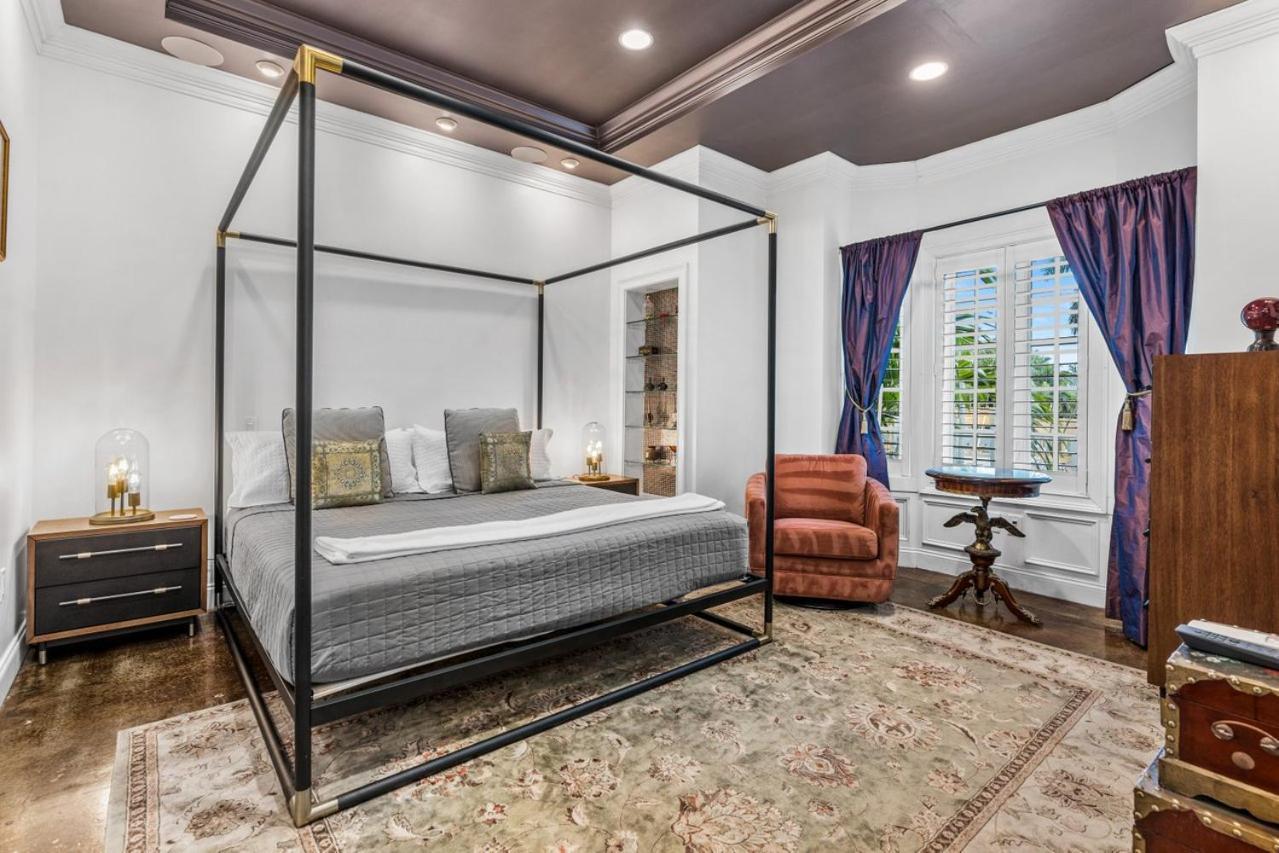 The Modern Castle Canal View Access Rooftop Living Greenhouse Vlllas Fort Lauderdale Dış mekan fotoğraf